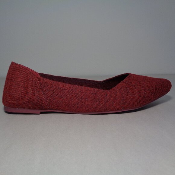 Mia Size 6.5 M KERRI Wine Textile Slip On Flats / Loafers New Women's Shoes - Picture 2 of 16